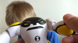 Распаковка игрушки Ядро.Ядро.Бен 10.Устин раскрывает игрушку BEN 10. 13+