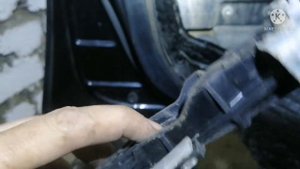 Lexus IS250 Не открывается дверь. Замена ручки двери.