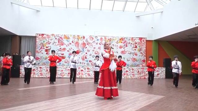 "Ойся, ты ойся" - вок. студия "Радуга детства", ДК "Современник", Павловский р-н, Воронежская обл. смотреть онлайн