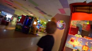 Влог/Выходной в центре г.Железнодорожный/Игротека в Юнионе(2 часть)