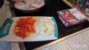 Тыква с мясом и картошкой... получилось очень вкусно ??
