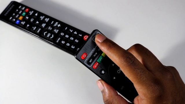 Função Universal do Controle de TV BOX смотреть онлайн