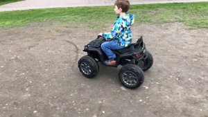 Лучший электротранспорт для детей, который придумало человечество! Лучший детский квадроцикл.