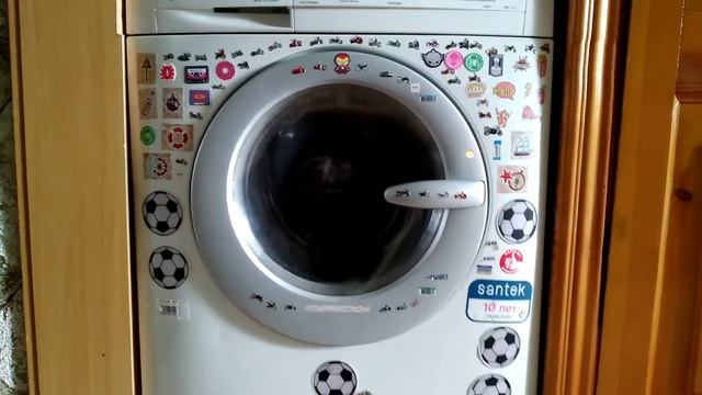 Стирка на стиральной машине Electrolux EWF1086 смотреть онлайн