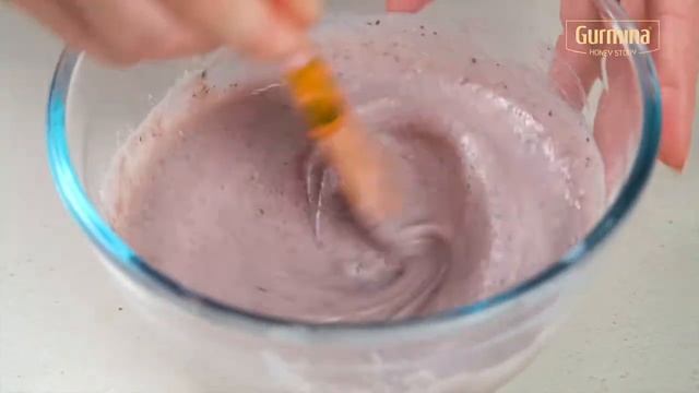 Нежнейшие творожно-черничные маффины без десятка ингредиентов смотреть онлайн