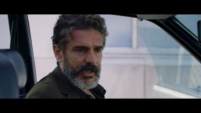 Ненастоящий папа — Русский трейлер (2022) смотреть онлайн