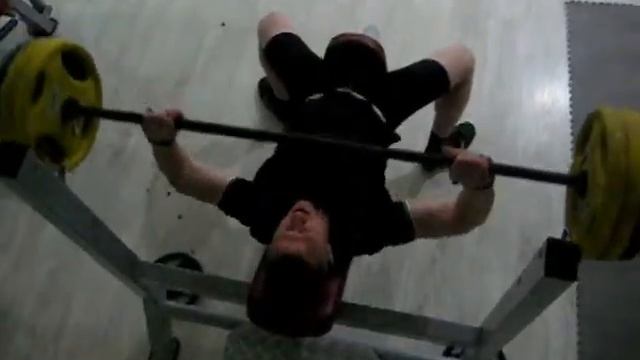 Жим штанги под углом 45 градусов смотреть онлайн