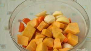 Тыква, запечённая с овощами
