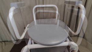 Кресло туалет медицинский с санитарным оснащением Barry WC 302