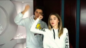 Саша Айс и Дима Грищенко-Влюбились в по уши [SASHA ICE&SKRILLEX DOC] [Милые моменты❤]