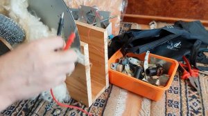 Эксперимент по проверке статического электричества