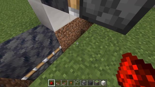 Hidden Redstone Torch Key Door | Minecraft Bedrock Redstone Tutorial смотреть онлайн