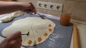 НЕЖНЫЕ РОГАЛИКИ НА ТВОРОЖНОМ ТЕСТЕ БЕЗ ЯИЦ ДРОЖЖЕЙ И СМЕТАНЫ!!!