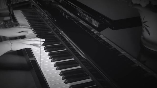 Victoria Adams - Scott Joplin - The Entertainer смотреть онлайн