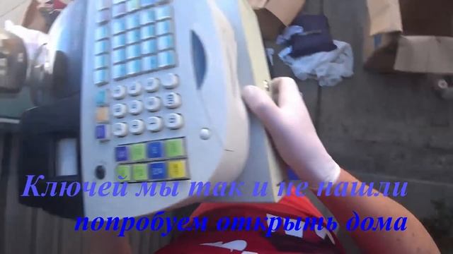 Часть 2. Распаковка контейнера в США. Заброшенный контейнер из "плохого" района.