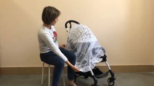 Как одеть москитную сетку на коляску Yoya