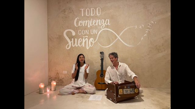 Sri Ganesha Mantra at Sandra's Yoga Studio in Puerto Morelos, Mexico. Kirtan night led by Satyarup смотреть онлайн