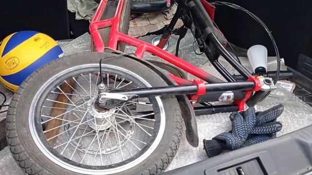 Супер компактный электро самокат.самокат в авто