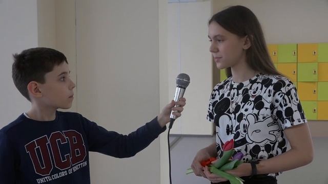 В этом сюжете  #ДаняМилохин#ИдаГалич#АнтонШастун комик.#ЭльвираДорохова.Сюжет про 1 -11 класс.2021 г