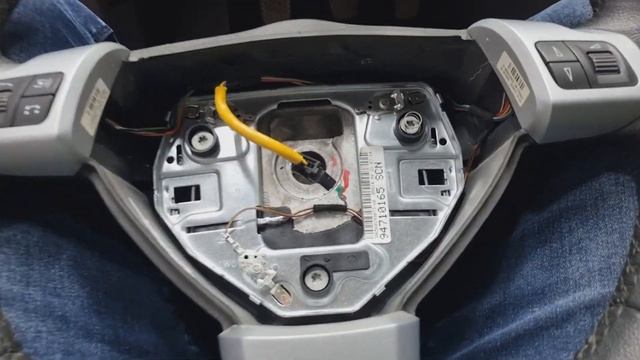 "Миллион" ошибок по CAN шине, диагностируем и ремонтируем блок CIM Опель Зафира B. смотреть онлайн