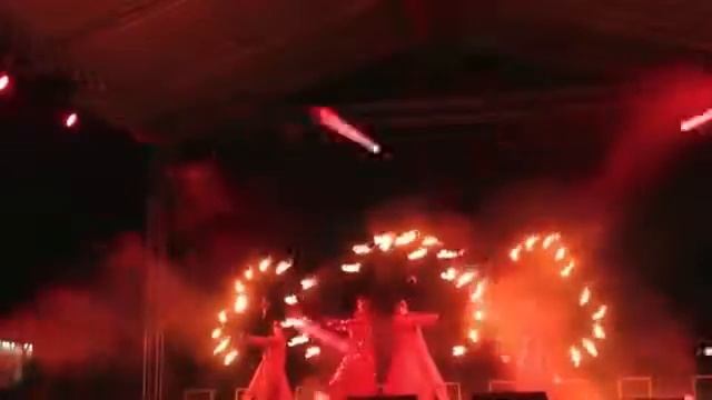 Огненное шоу Faces 1 смотреть онлайн