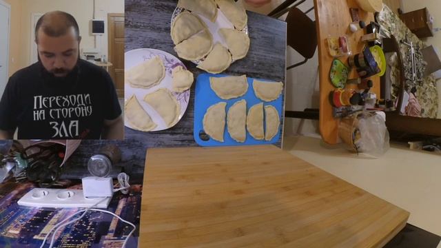 Чебуреки с мясом и сыром из готового теста - вкусно и просто!