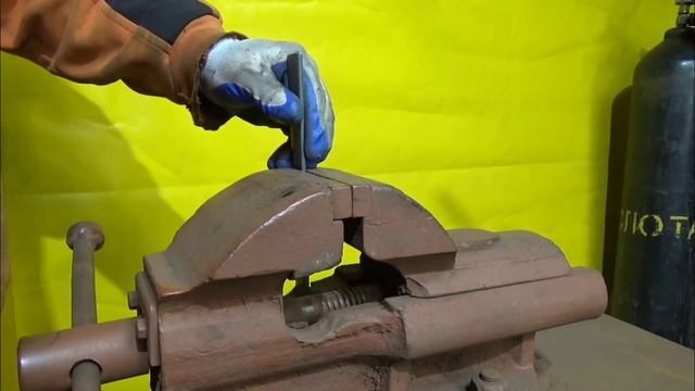 ИНСТРУМЕНТ необходимый всем МАСТЕРАМ! Секреты ХОЛОДНОЙ КОВКИ! смотреть онлайн