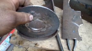 Пресс для производства витка шнека.