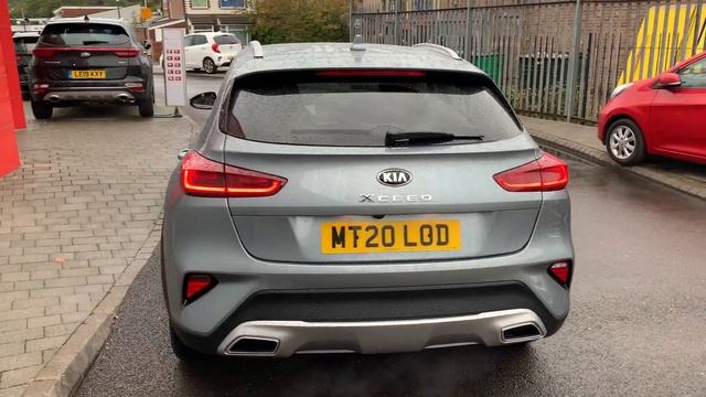 Kia XCeed PHEV MT20LOD смотреть онлайн