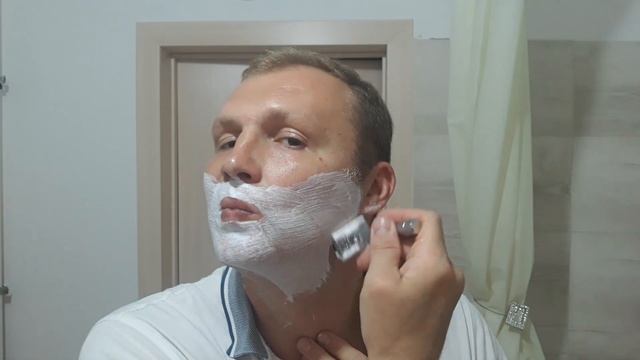 Лосьон без спирта? Стоит ли брать.. пробую Treet platinum