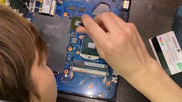 Обслуживание ноутбука Samsung смотреть онлайн