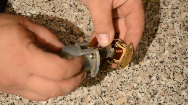 котел АОГВ жуковского завода. Тухнет запальник. смотреть онлайн