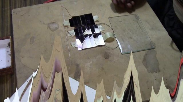 Солнечная панель из мусора. Используем элементы от старых калькуляторов