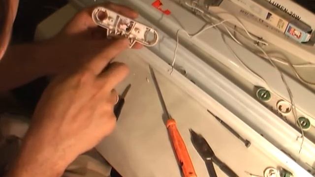 Свет для видео. Переделка люминисцентной лампы #освещение смотреть онлайн