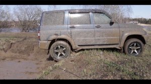 Offroad. УАЗ Патриот и Nissan Terrano. Жидкая грязь и перетягивание каната))
