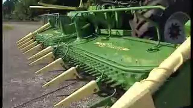Кукурузная жатка Krone  простое устройство