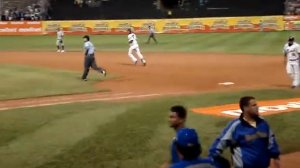 Juego Caracas Vs Magallanes 18/11/2008 3