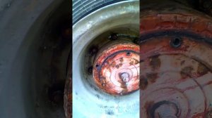 Залив нігролу в міст тракторів Т-150к