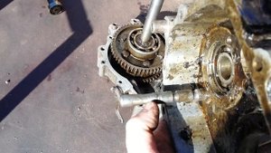 Как сделать раздатку для трицикла из редуктора мотороллера муравей
