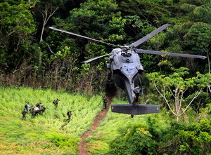 В Колумбии нашли детей с разбившегося 1 мая самолета / События на ТВЦ