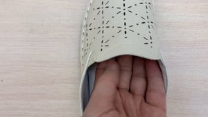 Ортопедические женские тапочки с регулируемой полнотой бежевые со съемной стелькой