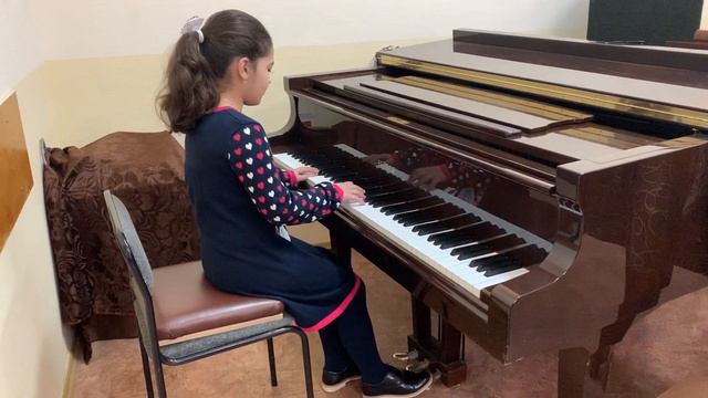 "В пещере" из сюиты "Донской край" исп. Варданян А смотреть онлайн