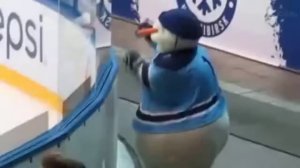 Толсто жопый снеговик (1 HOUR)