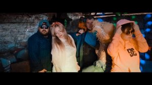 ПЛАЧУ НА ТЕХНО, ПЛАЧУ НА ФЕРМЕ
