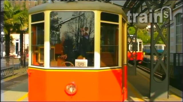 Trains Italy Turin Dentiera - Italian train смотреть онлайн