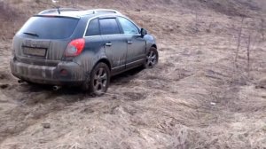 Opel Antara 3.2 spring off road