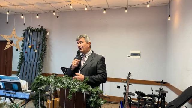 Онлайн служение 08/01/2023. "Важно ли твоё имя для Бога" Александр Мосейчук смотреть онлайн