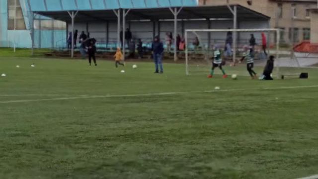 СРК Орел 2012 - ДЮСШ 3 2012 товарищеская игра (25.09.2022) 2 тайм смотреть онлайн