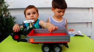 Распаковка трактор Bruder Fendt 02104