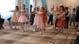 танец "Солнечная капель".VOB